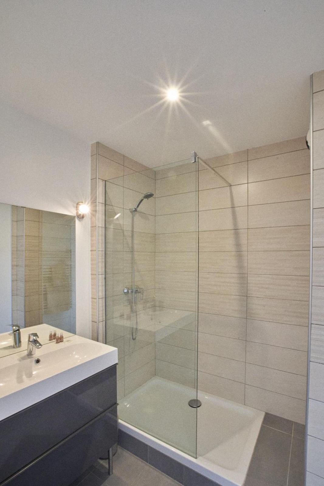 Appart Balcon Clim 10 Mins Disneyland 2Chb Quartierchic Disneyland Paris Luaran gambar